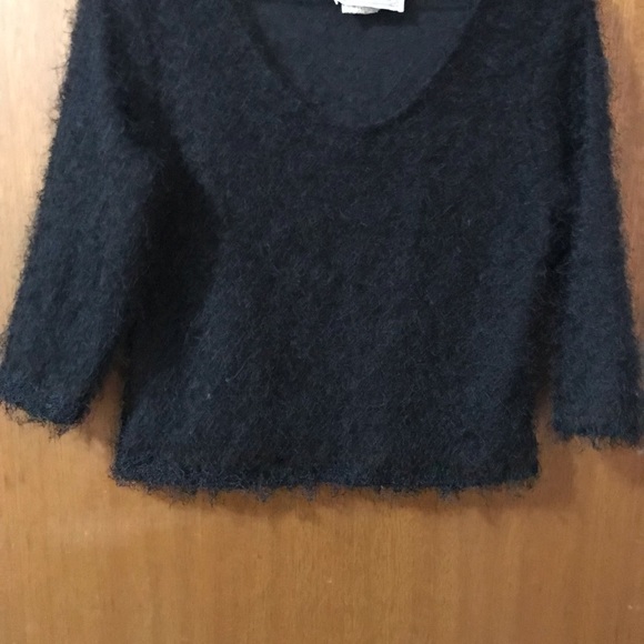 Very cute sweater - Picture 2 of 2